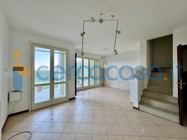 appartamento in vendita a Mombaroccio in zona Villagrande