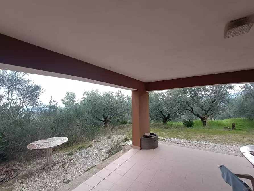 casa indipendente in vendita a Mombaroccio
