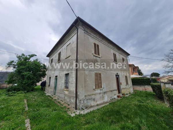 casa indipendente in vendita a Mombaroccio in zona Villagrande
