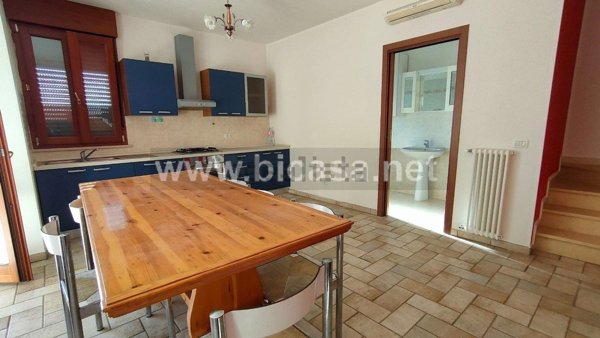 appartamento in vendita a Mombaroccio in zona Villagrande