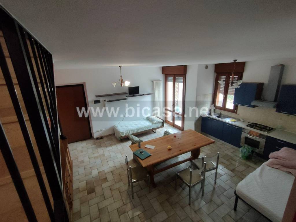 casa indipendente in vendita a Mombaroccio in zona Villagrande