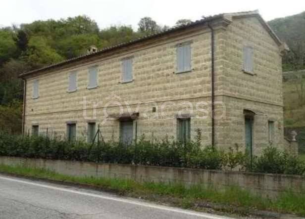 ufficio in vendita a Mombaroccio