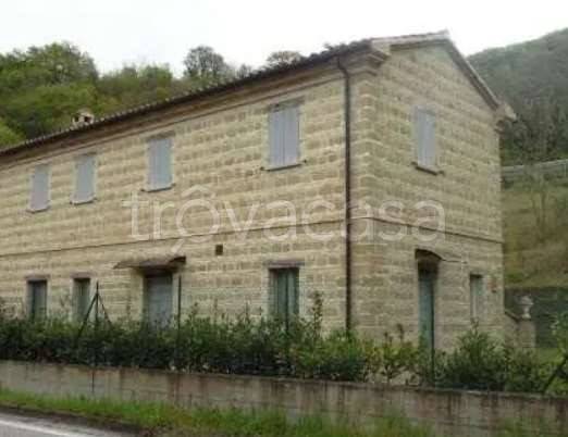 ufficio in vendita a Mombaroccio