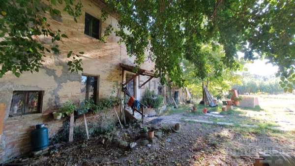 casale in vendita a Mombaroccio in zona Villagrande