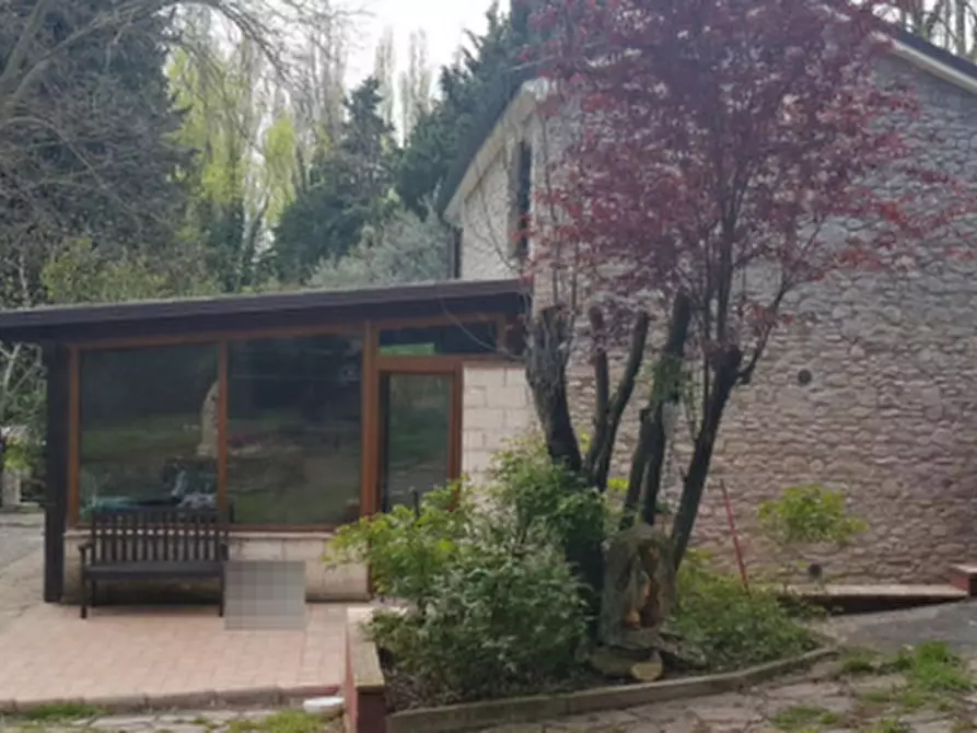 casa indipendente in vendita a Mombaroccio