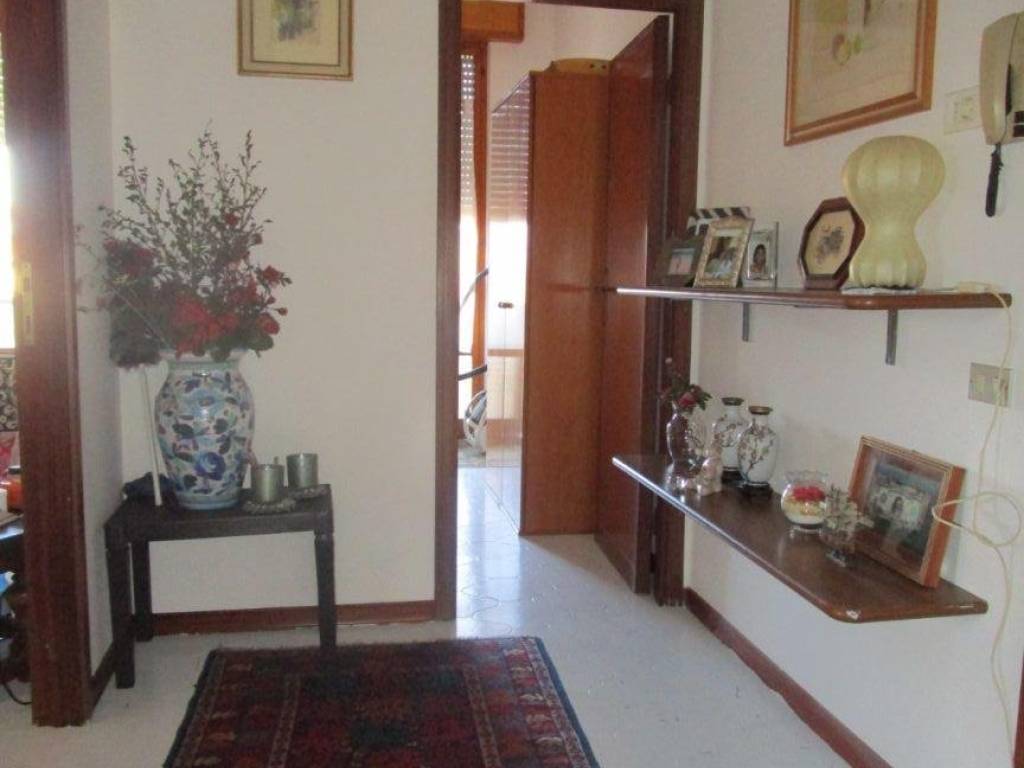 appartamento in vendita a Mombaroccio