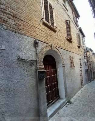 appartamento in vendita a Mombaroccio