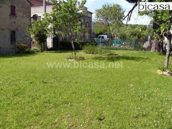 casa indipendente in vendita a Mombaroccio in zona Villagrande