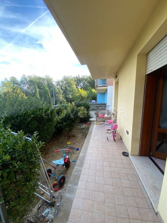 appartamento in vendita a Mombaroccio in zona Villagrande