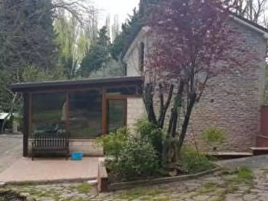 casa indipendente in vendita a Mombaroccio