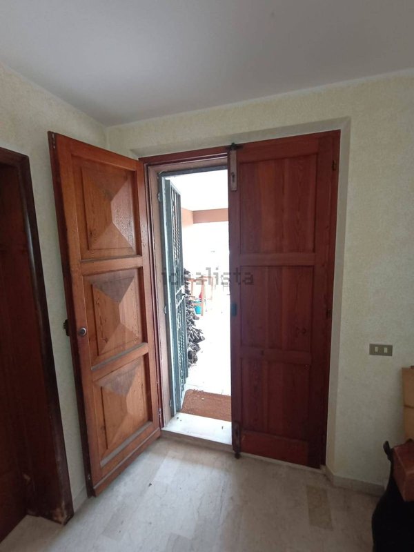 casa indipendente in vendita a Mombaroccio