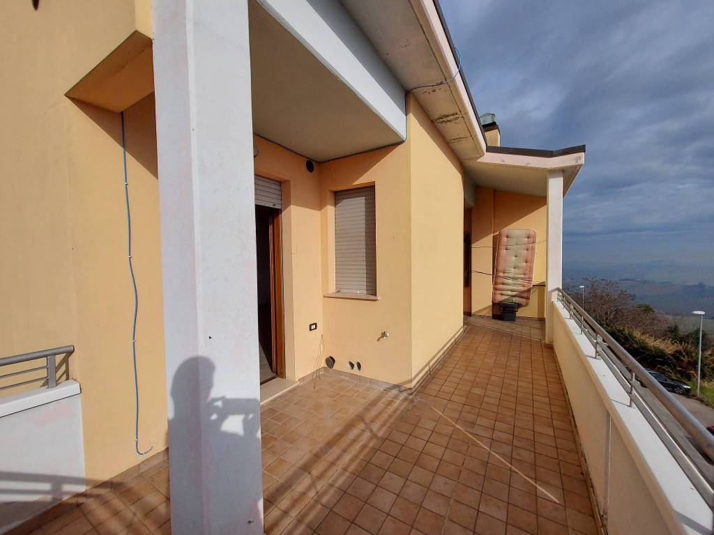 casa indipendente in vendita a Mombaroccio in zona Villagrande