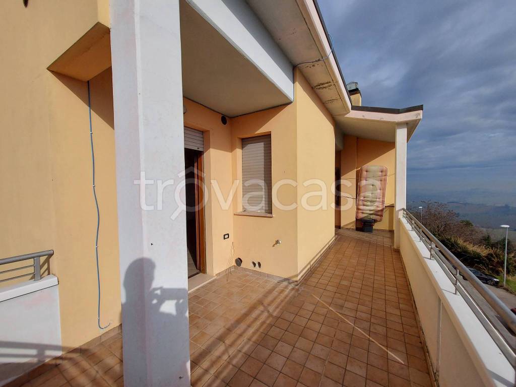 casa indipendente in vendita a Mombaroccio in zona Villagrande