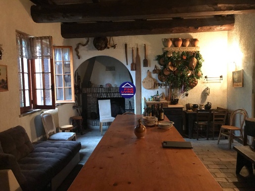 casa indipendente in vendita a Mombaroccio in zona Villagrande