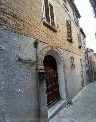 appartamento in vendita a Mombaroccio