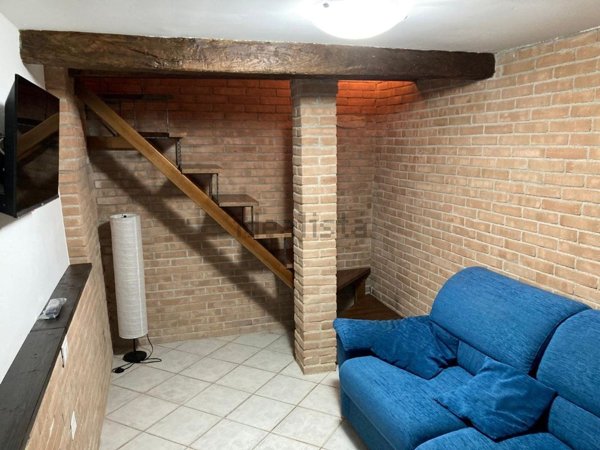 casa indipendente in vendita a Mombaroccio