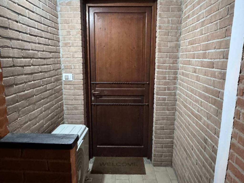 casa indipendente in vendita a Mombaroccio