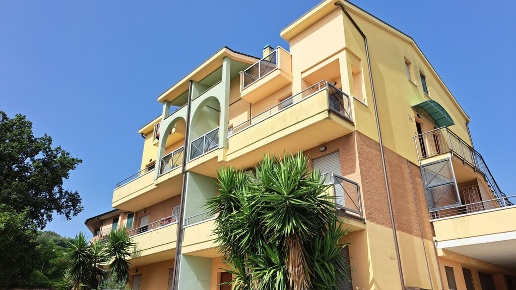 appartamento in vendita a Mombaroccio in zona Villagrande