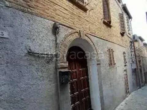 appartamento in vendita a Mombaroccio