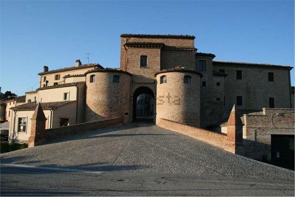 appartamento in vendita a Mombaroccio in zona Montegiano