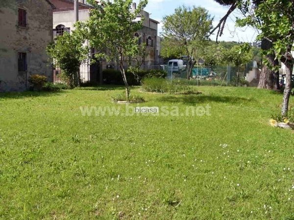 casa indipendente in vendita a Mombaroccio in zona Villagrande