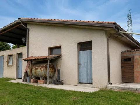 terreno agricolo in vendita a Mombaroccio in zona Montegiano