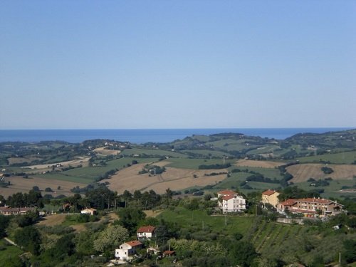 terreno in vendita a Mombaroccio
