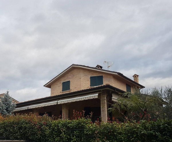 casa indipendente in vendita a Mondavio in zona San Filippo sul Cesano