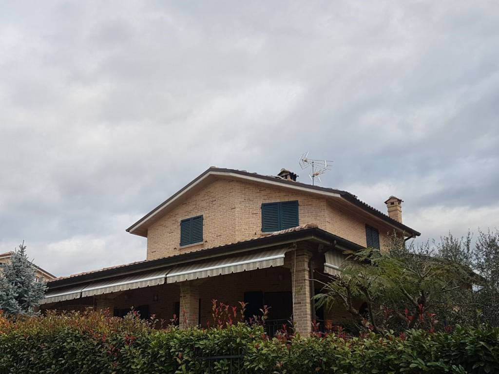 casa indipendente in vendita a Mondavio in zona San Filippo sul Cesano