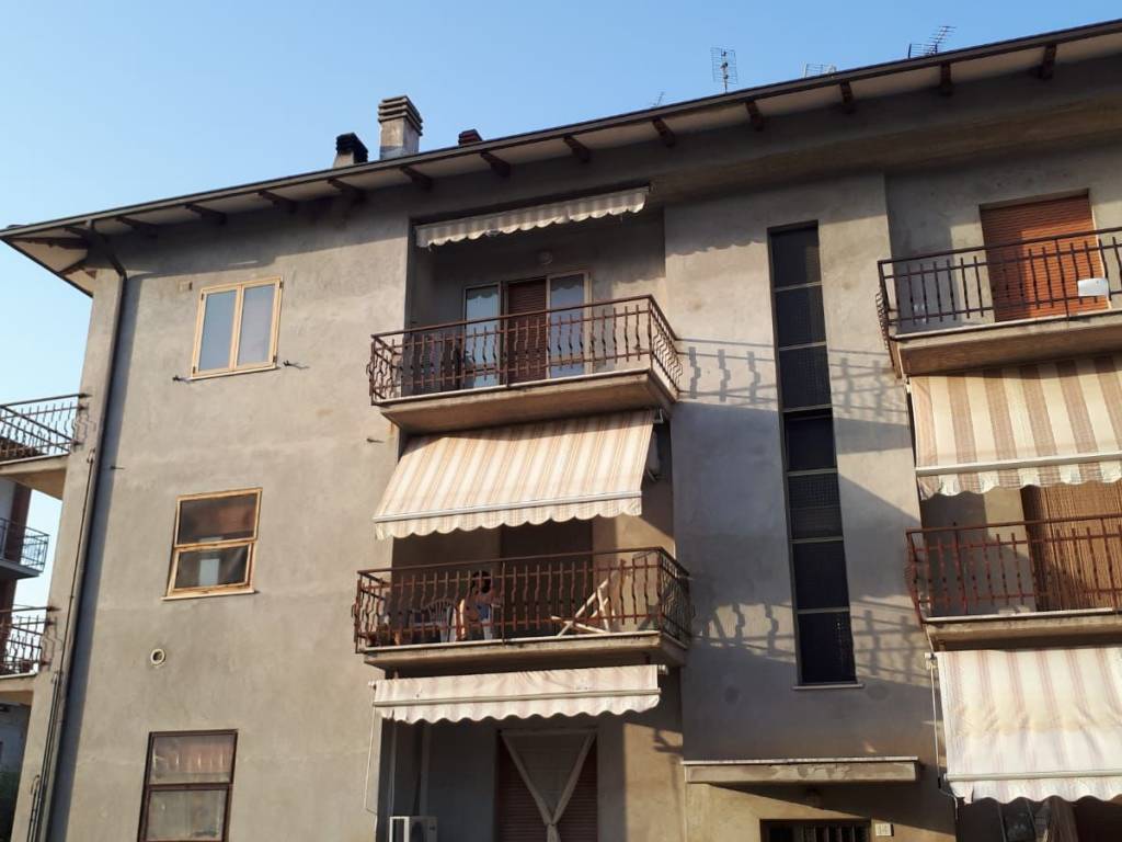 appartamento in vendita a Mondavio in zona San Michele al Fiume