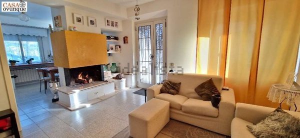 appartamento in vendita a Mondavio in zona San Filippo sul Cesano