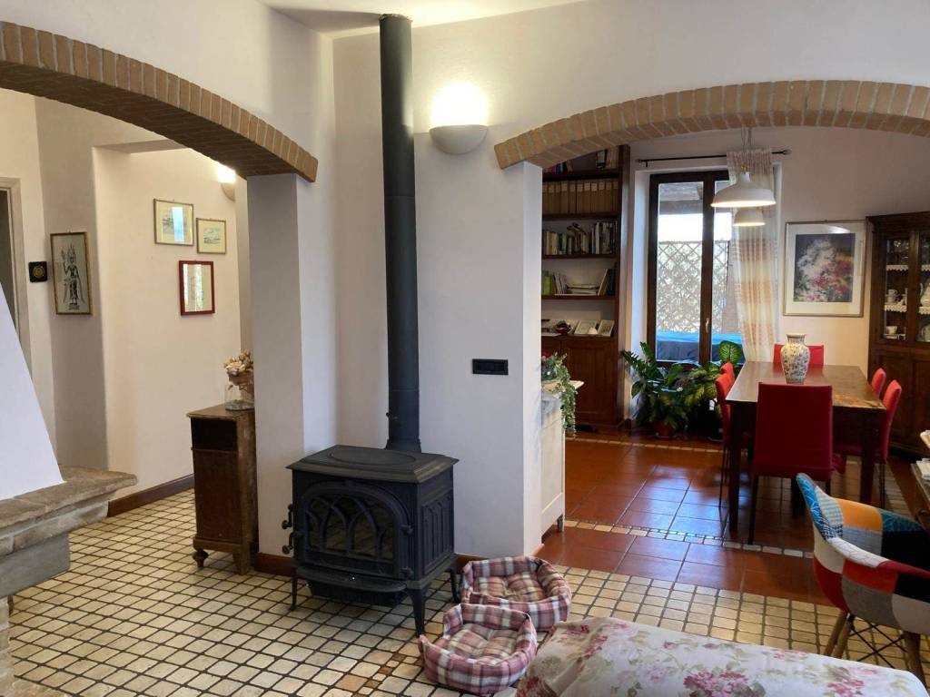 casa indipendente in vendita a Mondavio in zona San Michele al Fiume