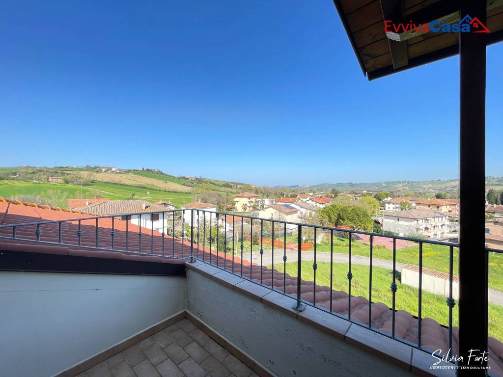 appartamento in vendita a Mondavio in zona San Filippo sul Cesano