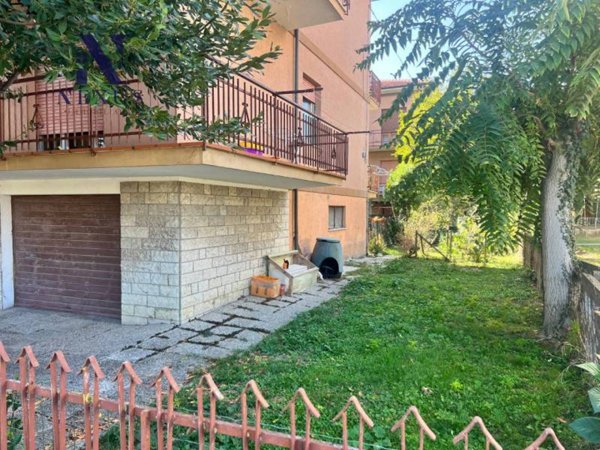 appartamento in vendita a Mondavio in zona San Michele al Fiume