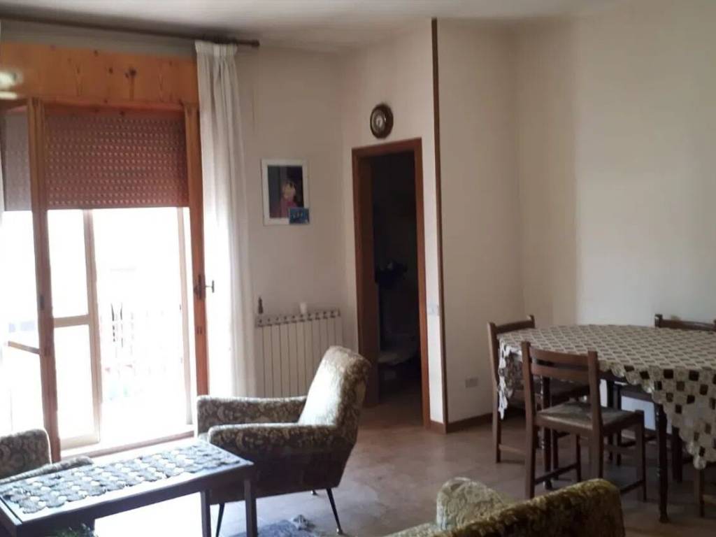 appartamento in vendita a Mondavio in zona San Michele al Fiume