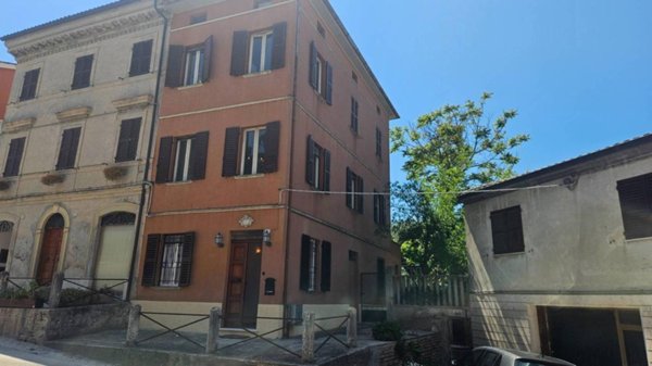 casa indipendente in vendita a Mondavio