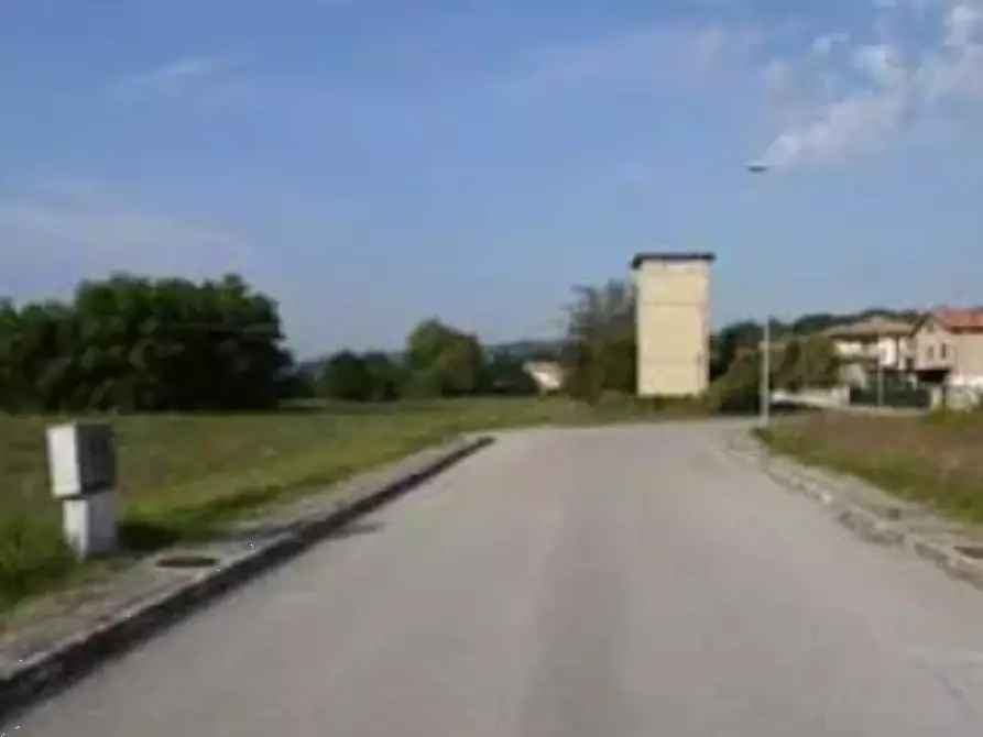 terreno edificabile in vendita a Mondavio