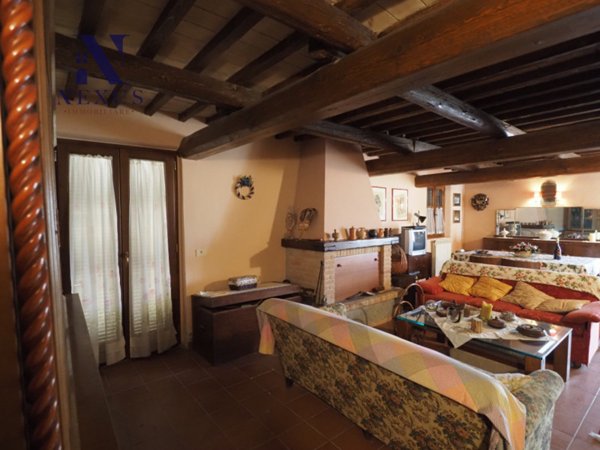 casa indipendente in vendita a Mondavio