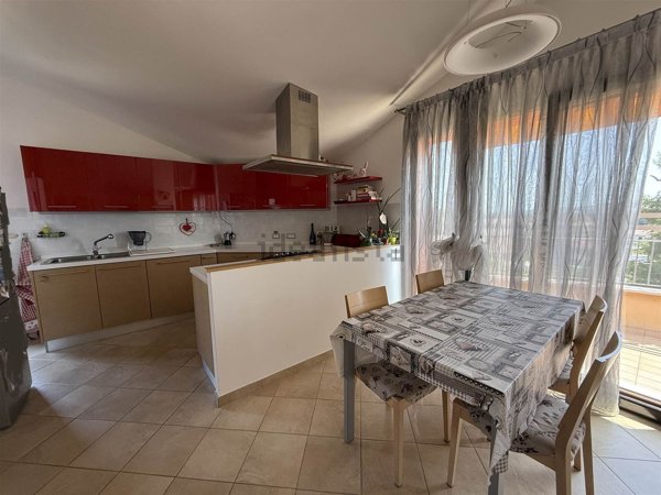 appartamento in vendita a Mondavio in zona San Filippo sul Cesano