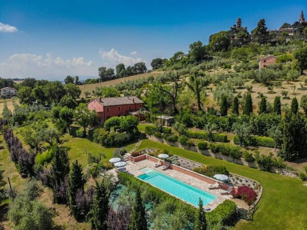 casa indipendente in vendita a Mondavio