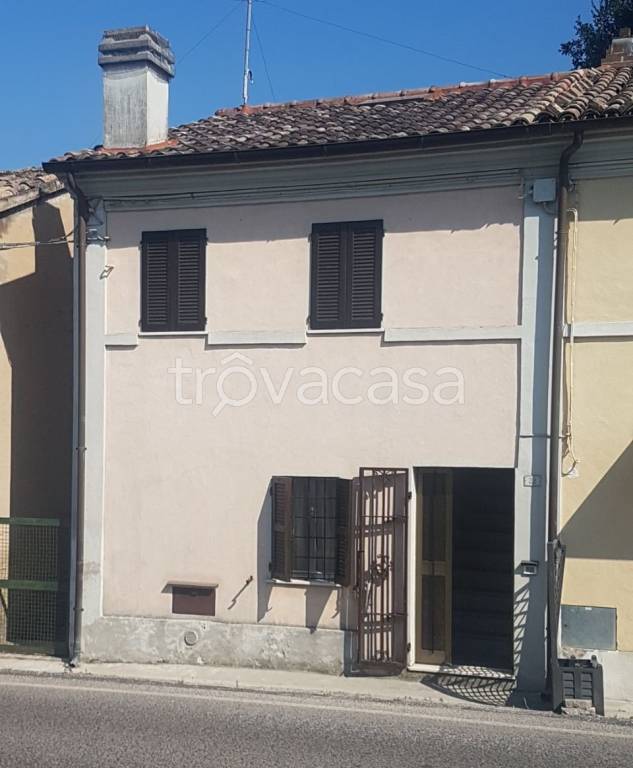 casa indipendente in vendita a Mondavio in zona San Filippo sul Cesano