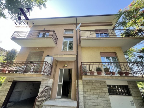 casa indipendente in vendita a Mondavio in zona San Michele al Fiume