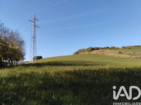 casa indipendente in vendita a Mondavio