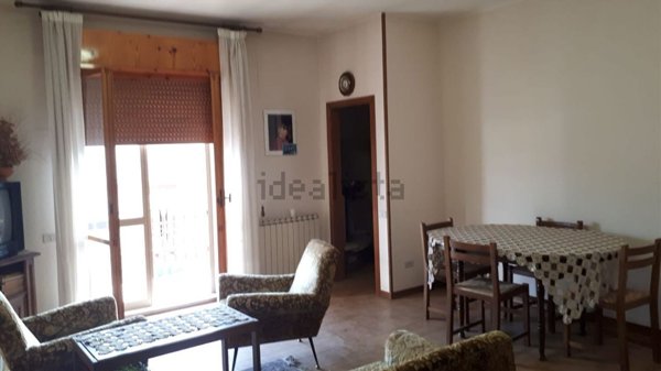 appartamento in vendita a Mondavio in zona San Michele al Fiume