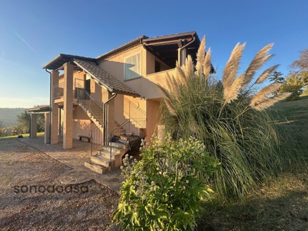 casa indipendente in vendita a Mondavio