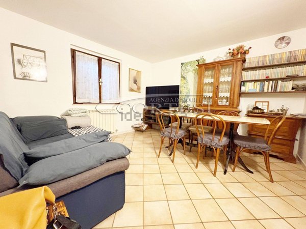 casa indipendente in vendita a Mondavio