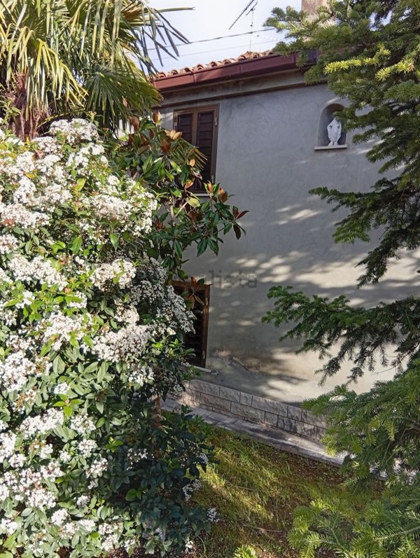 casa indipendente in vendita a Mondavio