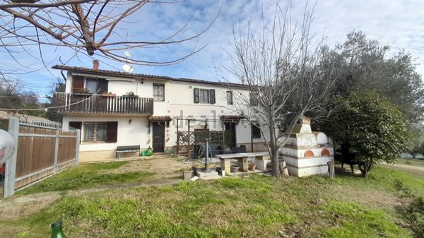 appartamento in vendita a Mondavio