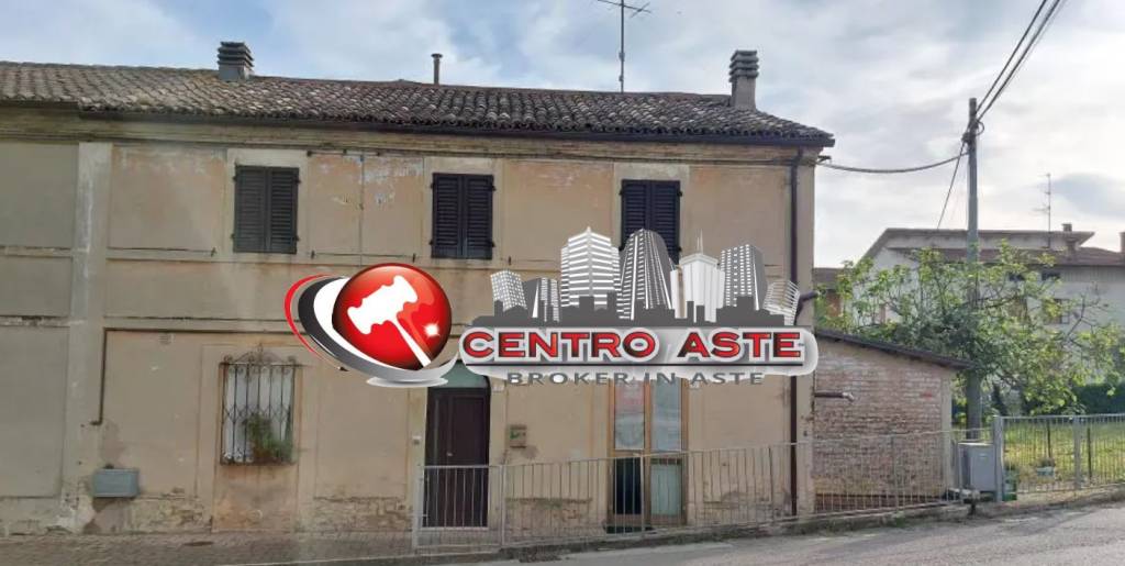 appartamento in vendita a Mondavio in zona San Michele al Fiume