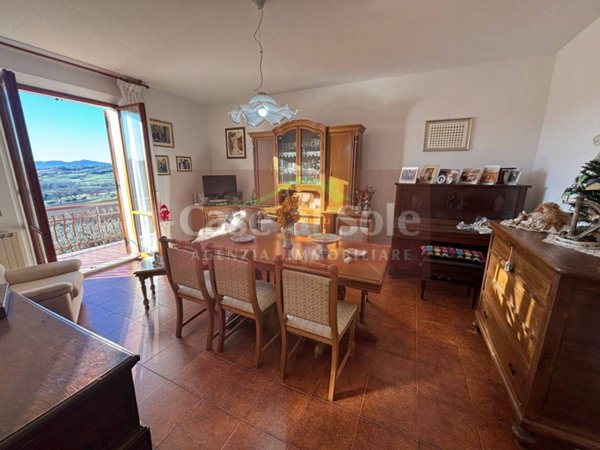 casa indipendente in vendita a Mondavio